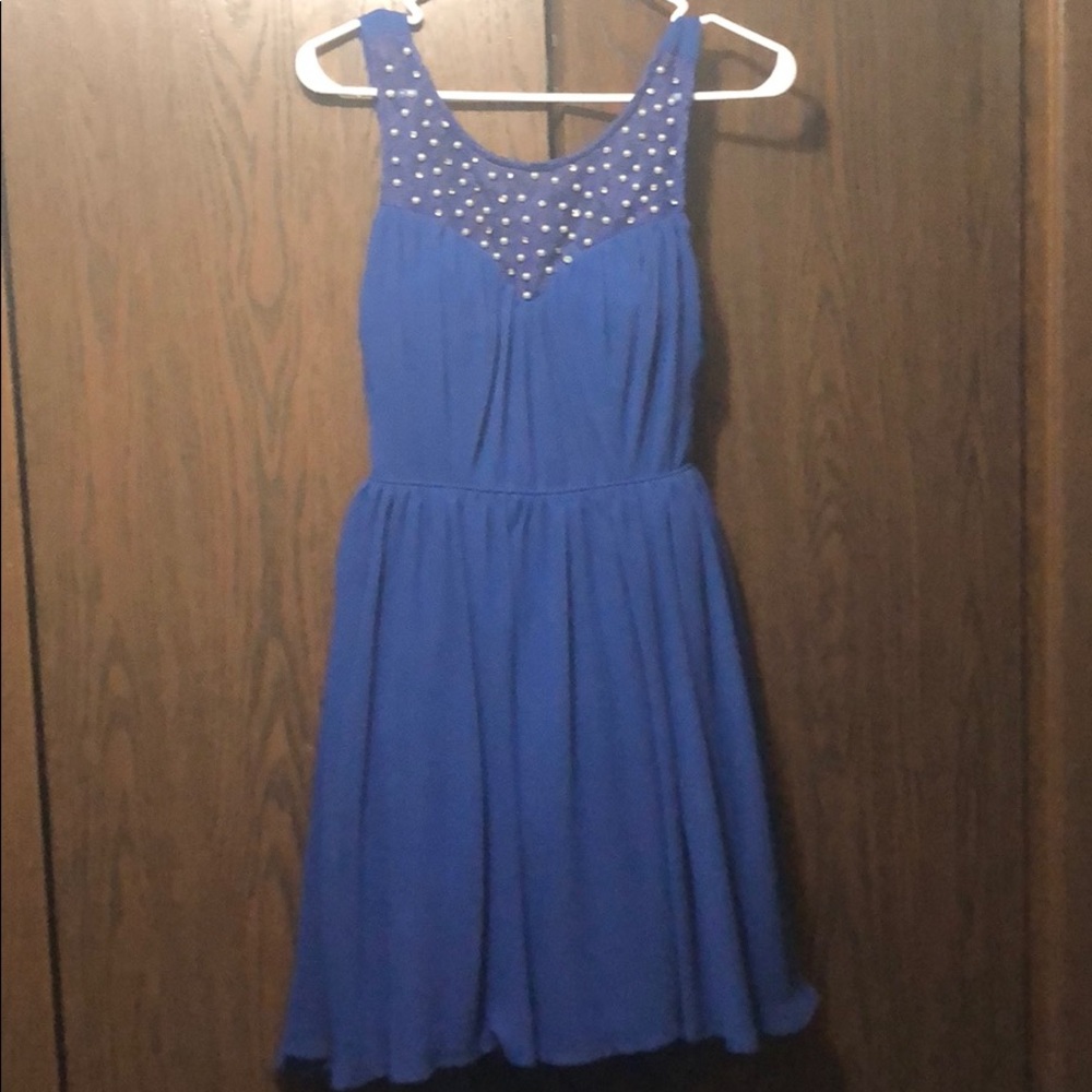Short formal dress - Picture 1 of 2
